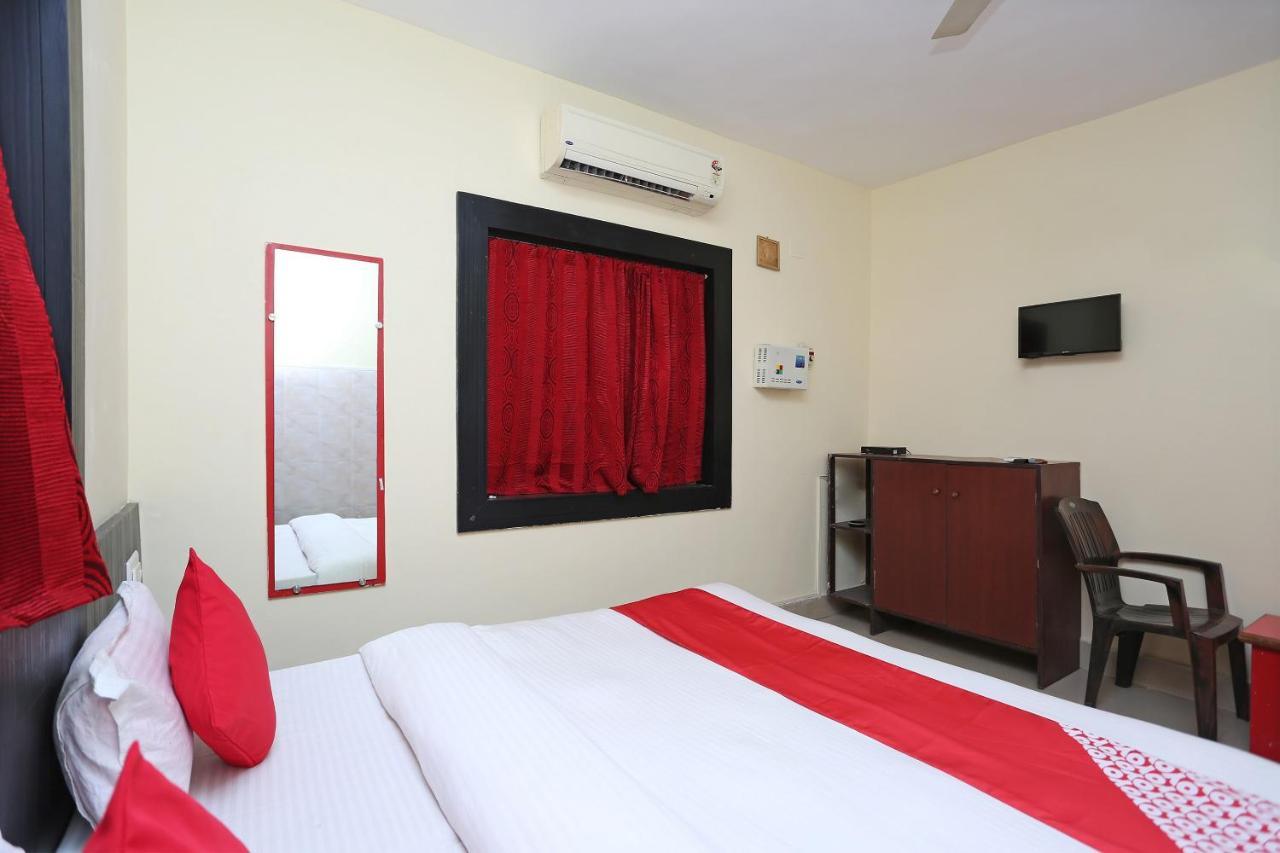 Oyo 5719 Hotel Jannat Palace Bhubaneswar Exterior foto